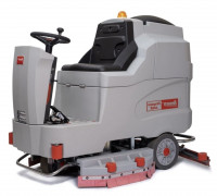 Поломоечная машина с местом оператора Bennett Dragoon D200-100d Pro