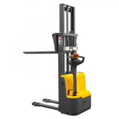 Штабелер самоходный CDD15R-E (N) (1500 кг; 2,5 м; 24В / 105Ач) SMARTLIFT