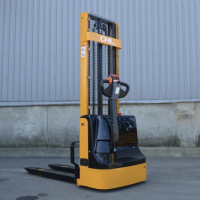 Самоходный штабелер CHL CDD12-30